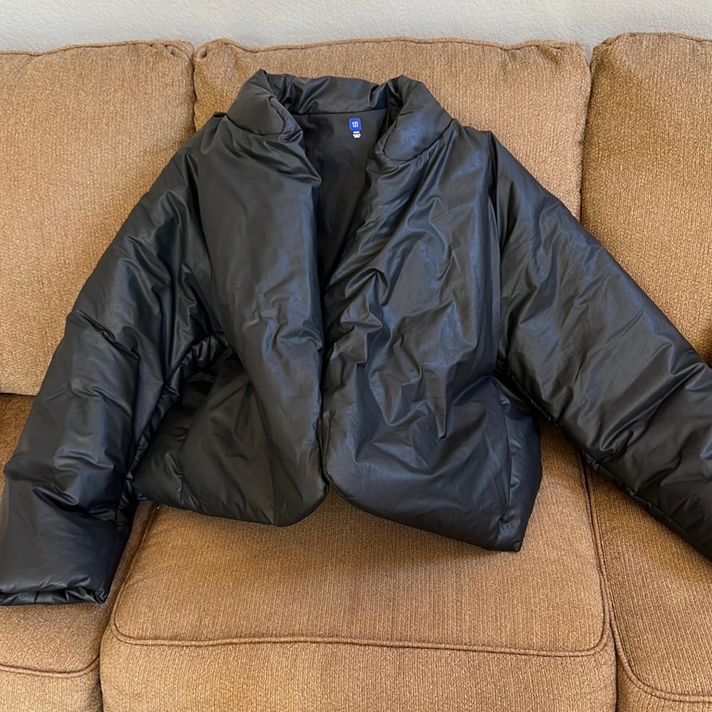 Yeezy Gap Black Puffer Large